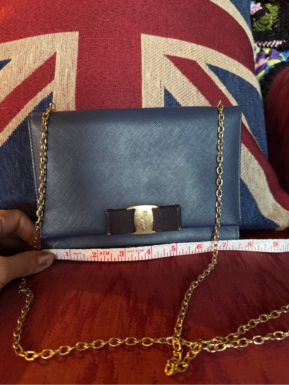 Salvatore Ferragamo Navy Leather Chain Shoulder bag with Gold Hardware - Picture 13 of 15